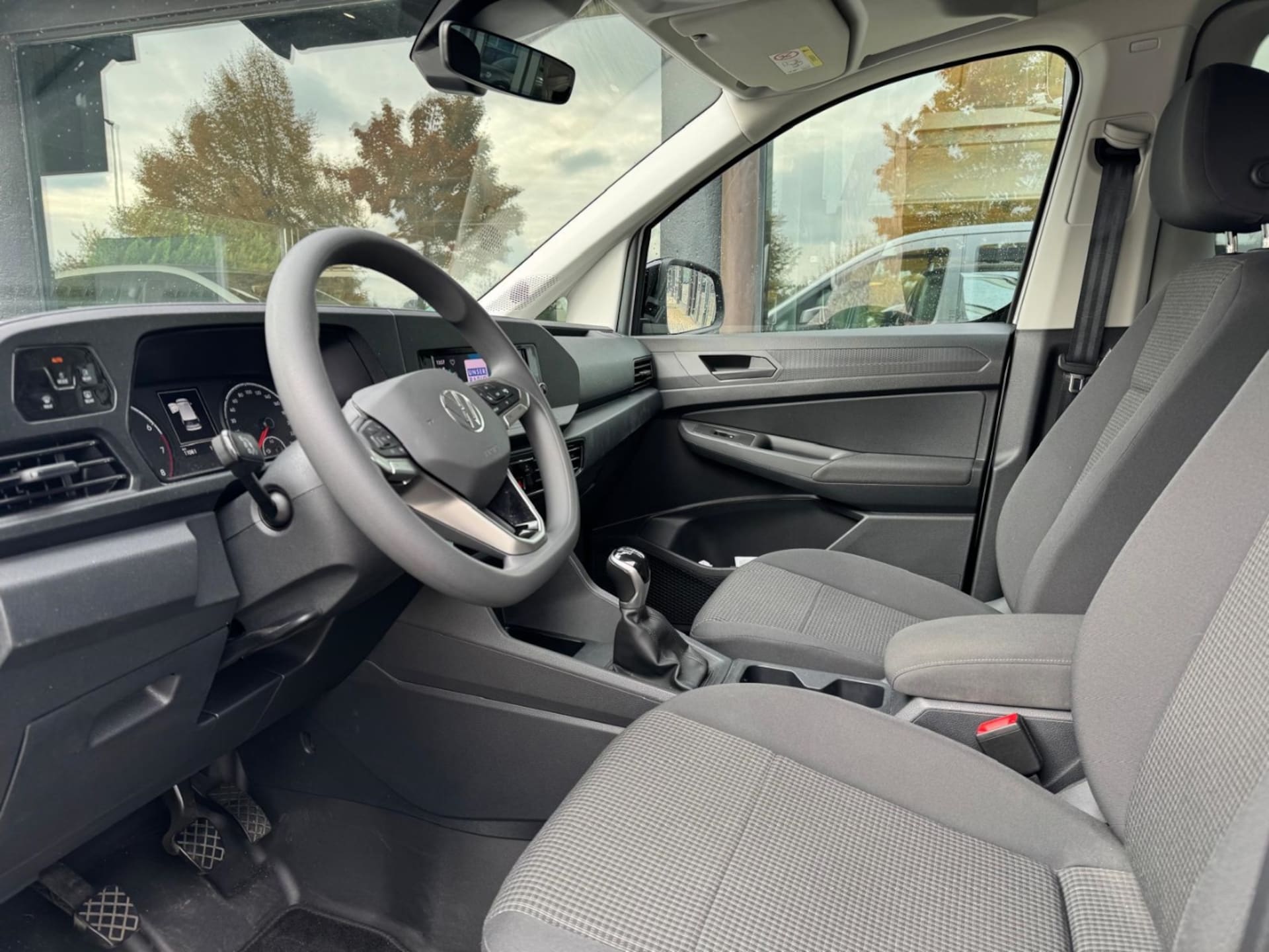 Volkswagen Caddy Basis-Modell
