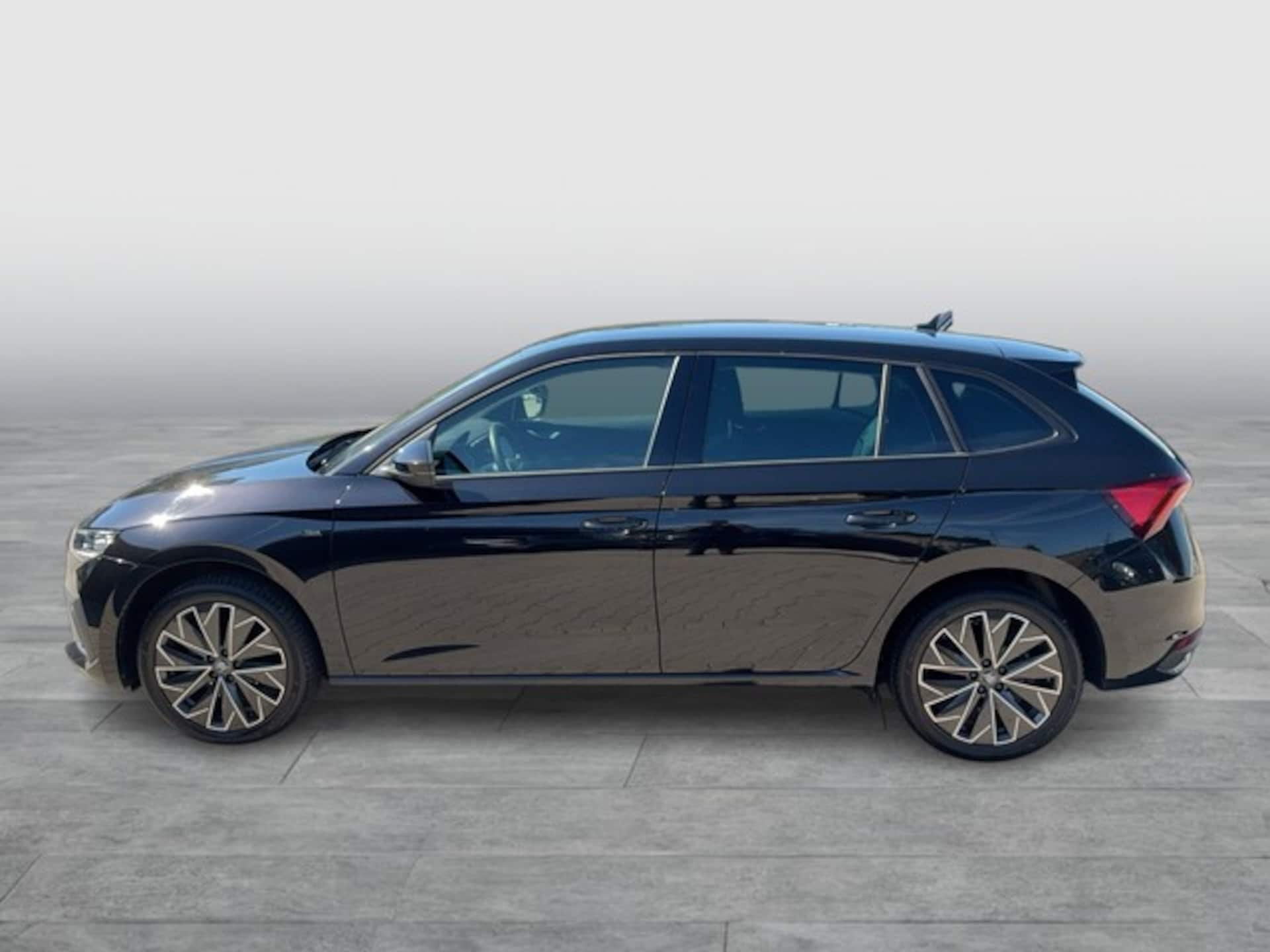 Skoda Scala Tour