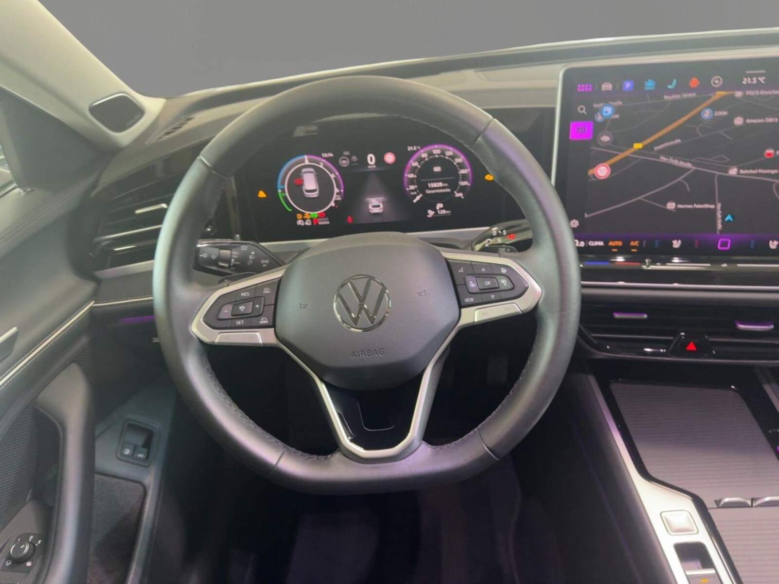 Volkswagen Passat – Bild 12