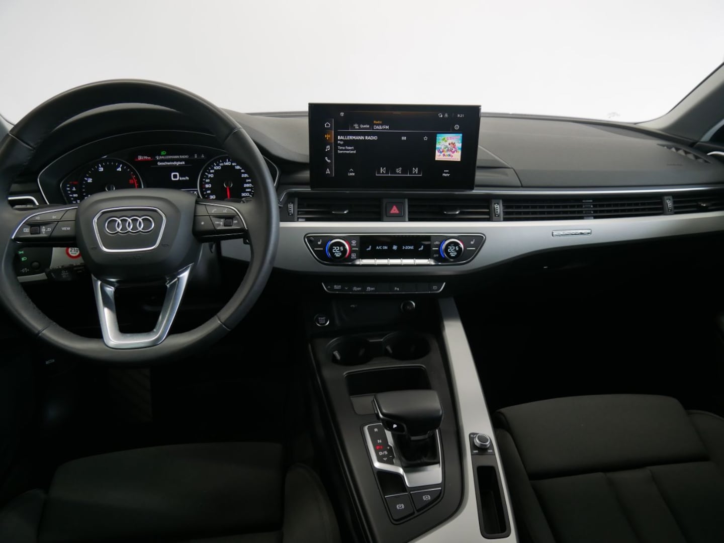 Bild über Audi A4 Avant 40 TDI quattro S tronic - für weitere Informationen kontaktieren Sie den Audi Partner