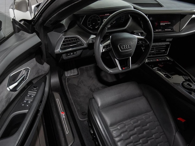 Audi e-tron GT RS