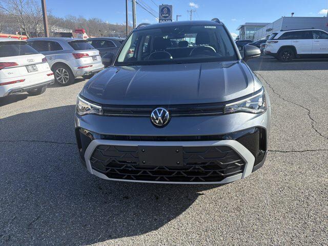 2025 Volkswagen Taos