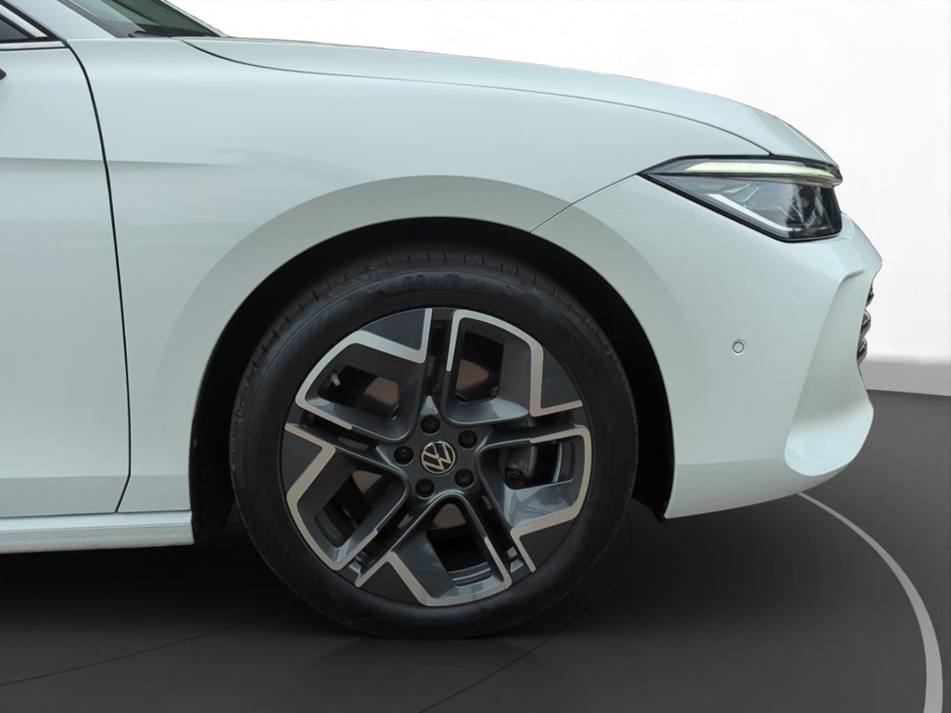 Volkswagen Passat Elegance