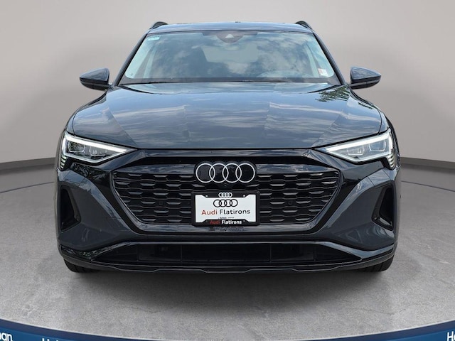 2024 Audi Q8 e-tron
