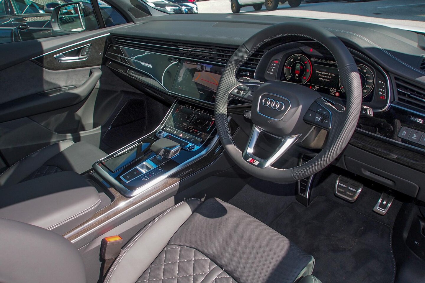 Image about Audi Q7 SUV Q7 S line TDI quattro tiptronic