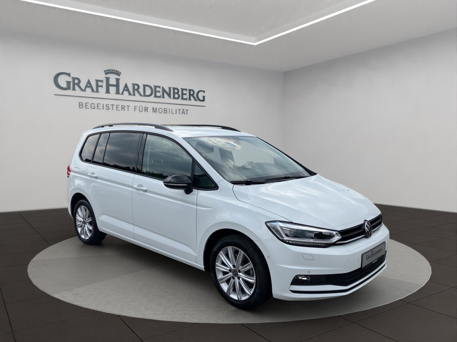 Volkswagen Touran – Bild 8