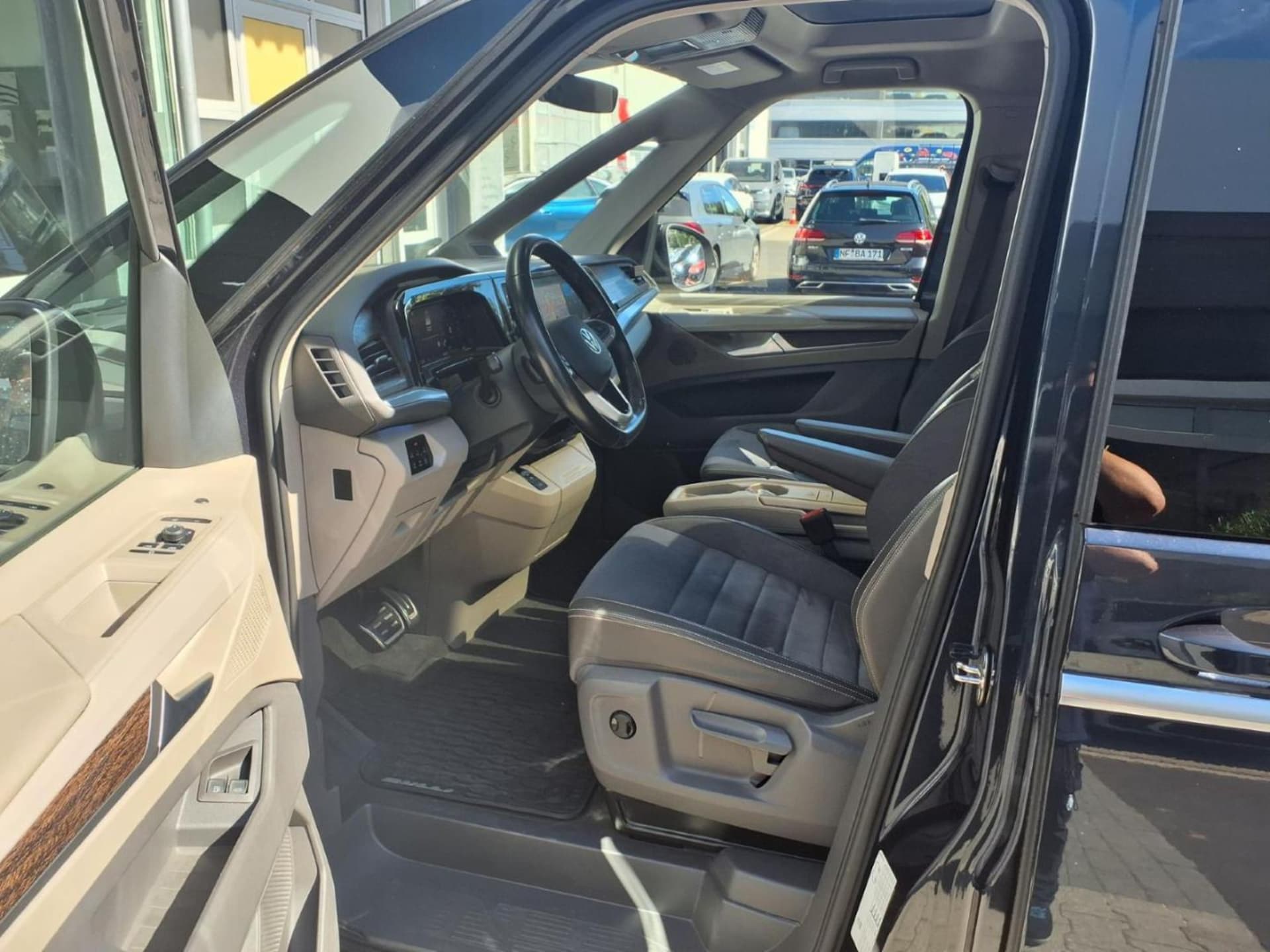 Volkswagen Multivan Style
