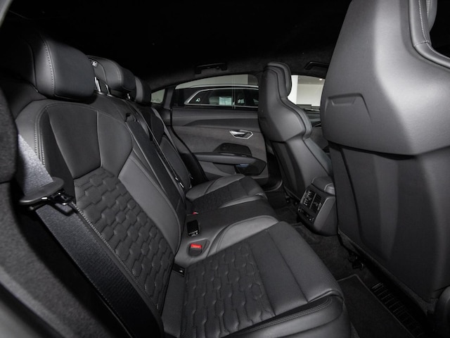Audi e-tron GT RS