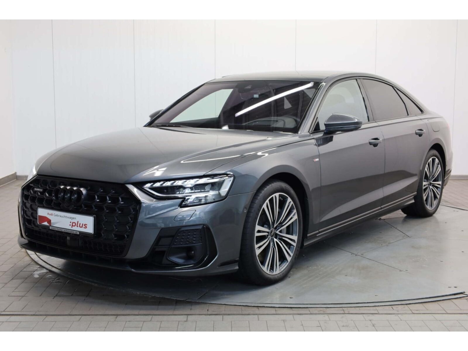 Audi A8 – Bild 2