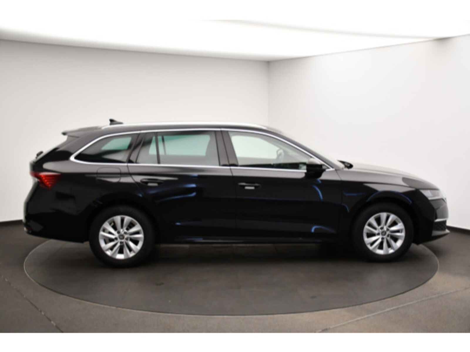 Škoda Octavia Combi – Bild 18