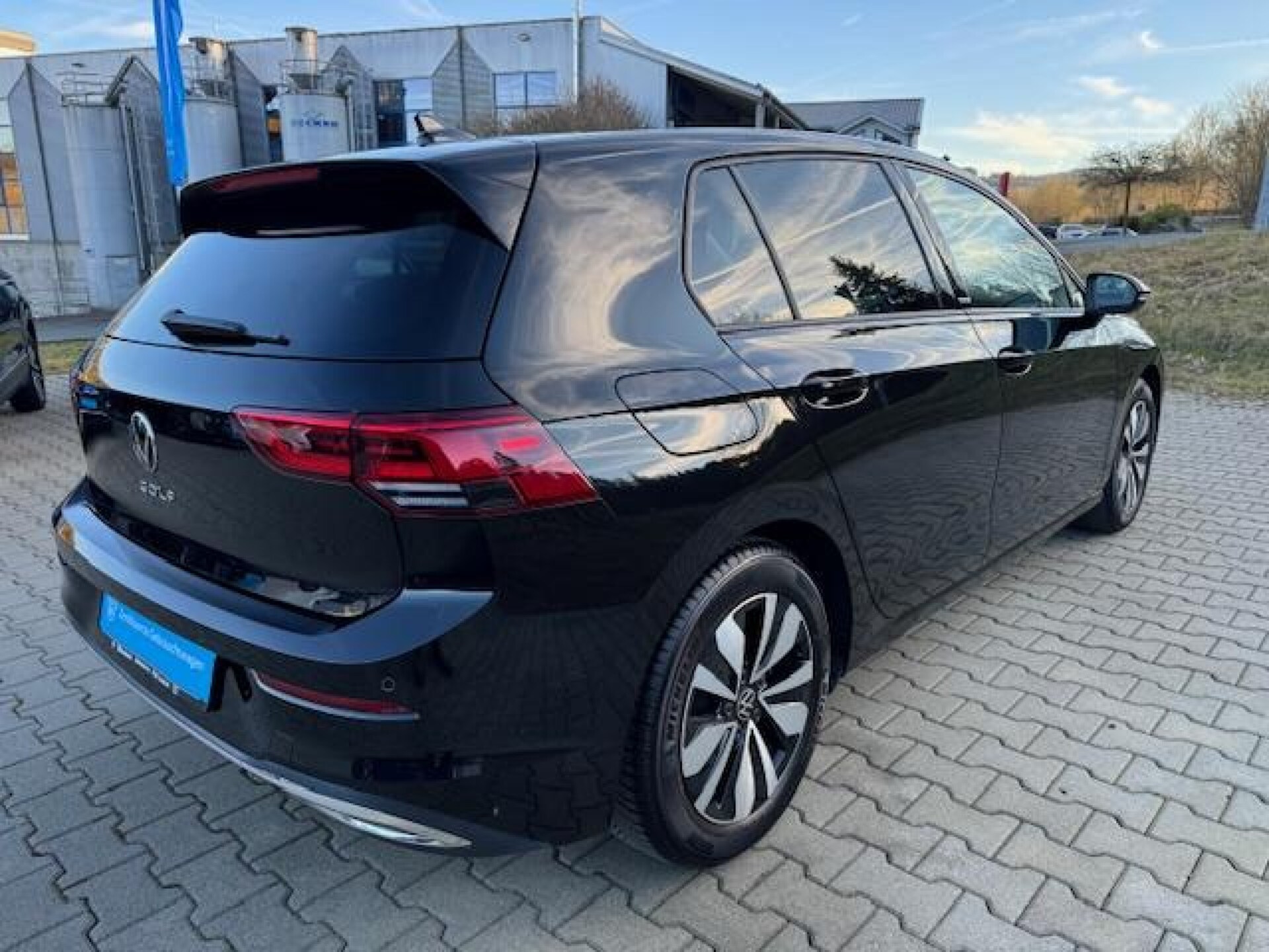 Volkswagen Golf MOVE