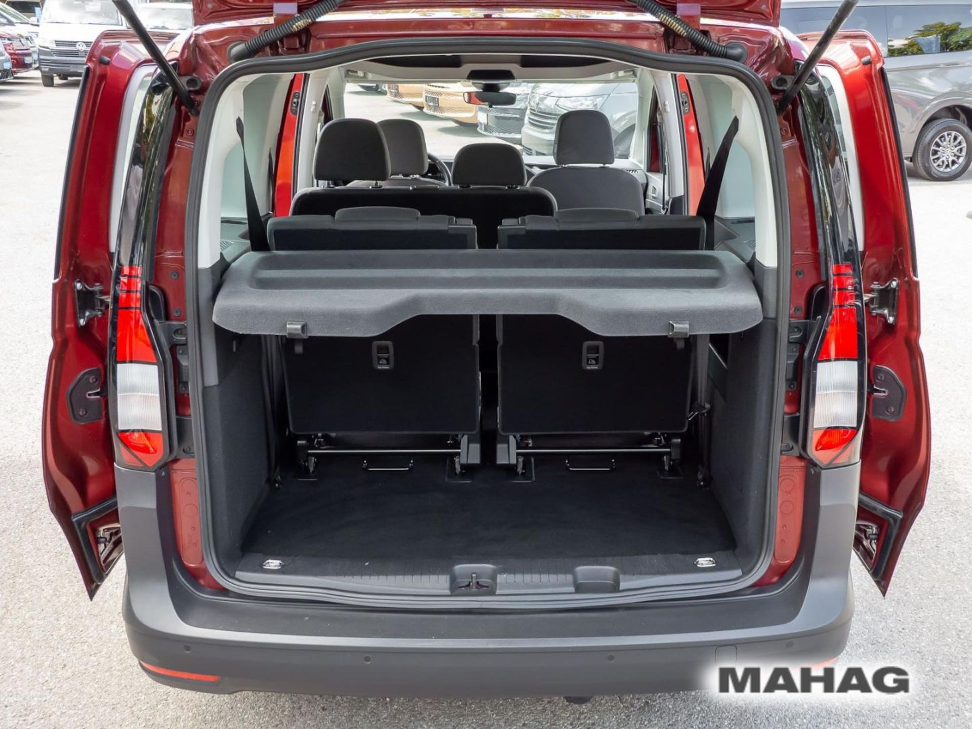 Volkswagen Caddy Maxi Basis-Modell