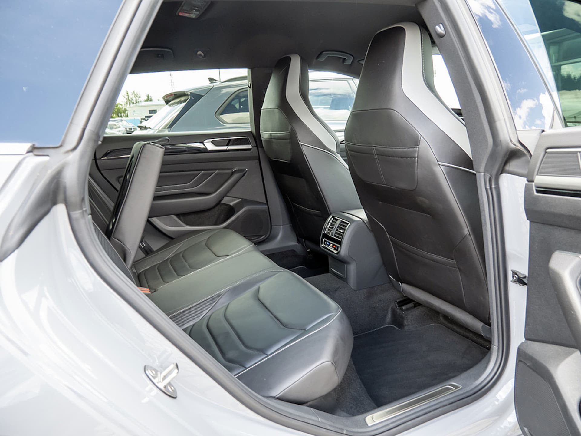 Volkswagen Arteon Shooting Brake R-Line