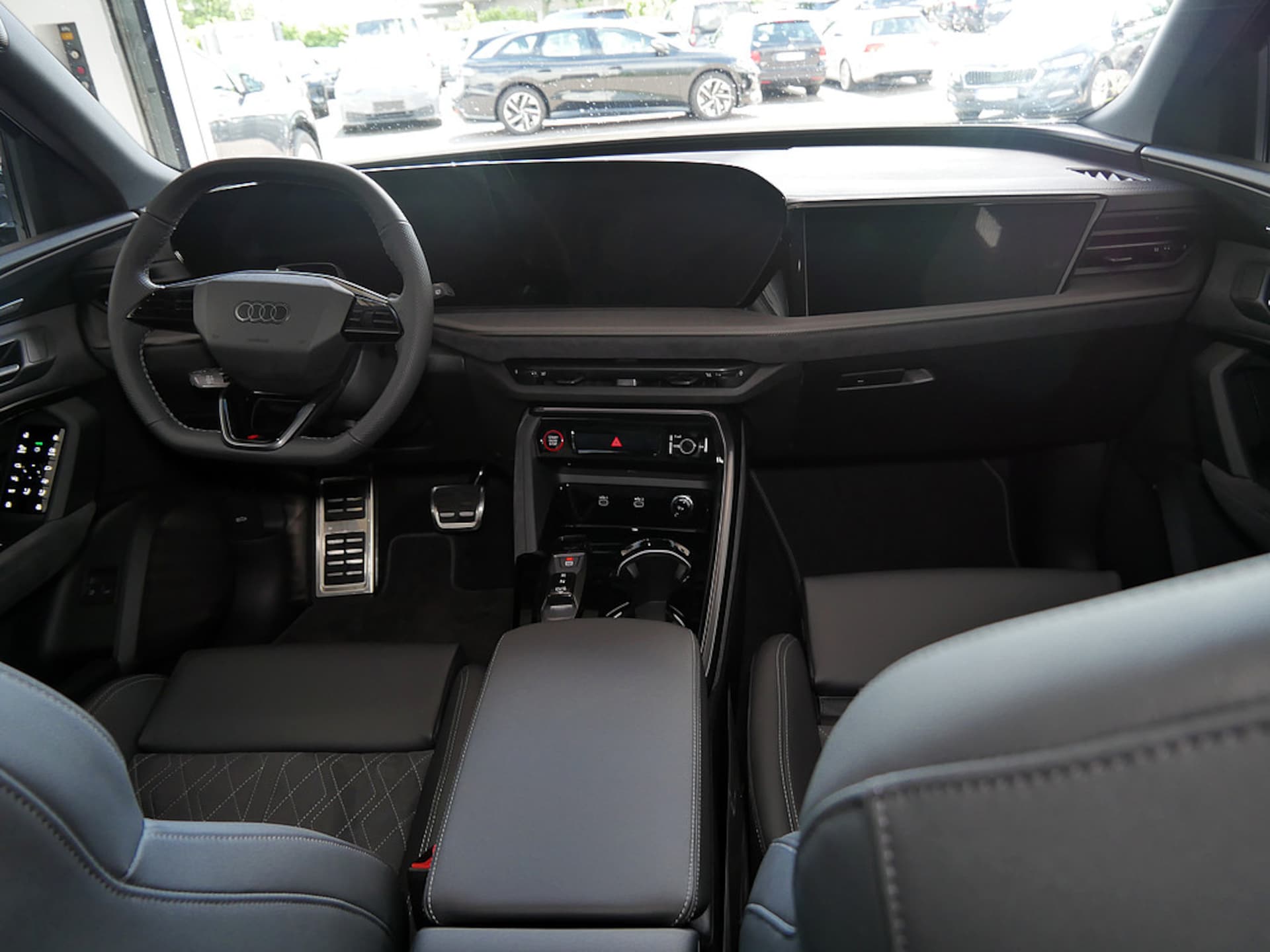 Audi Q5 SUV e-hybrid edition one
