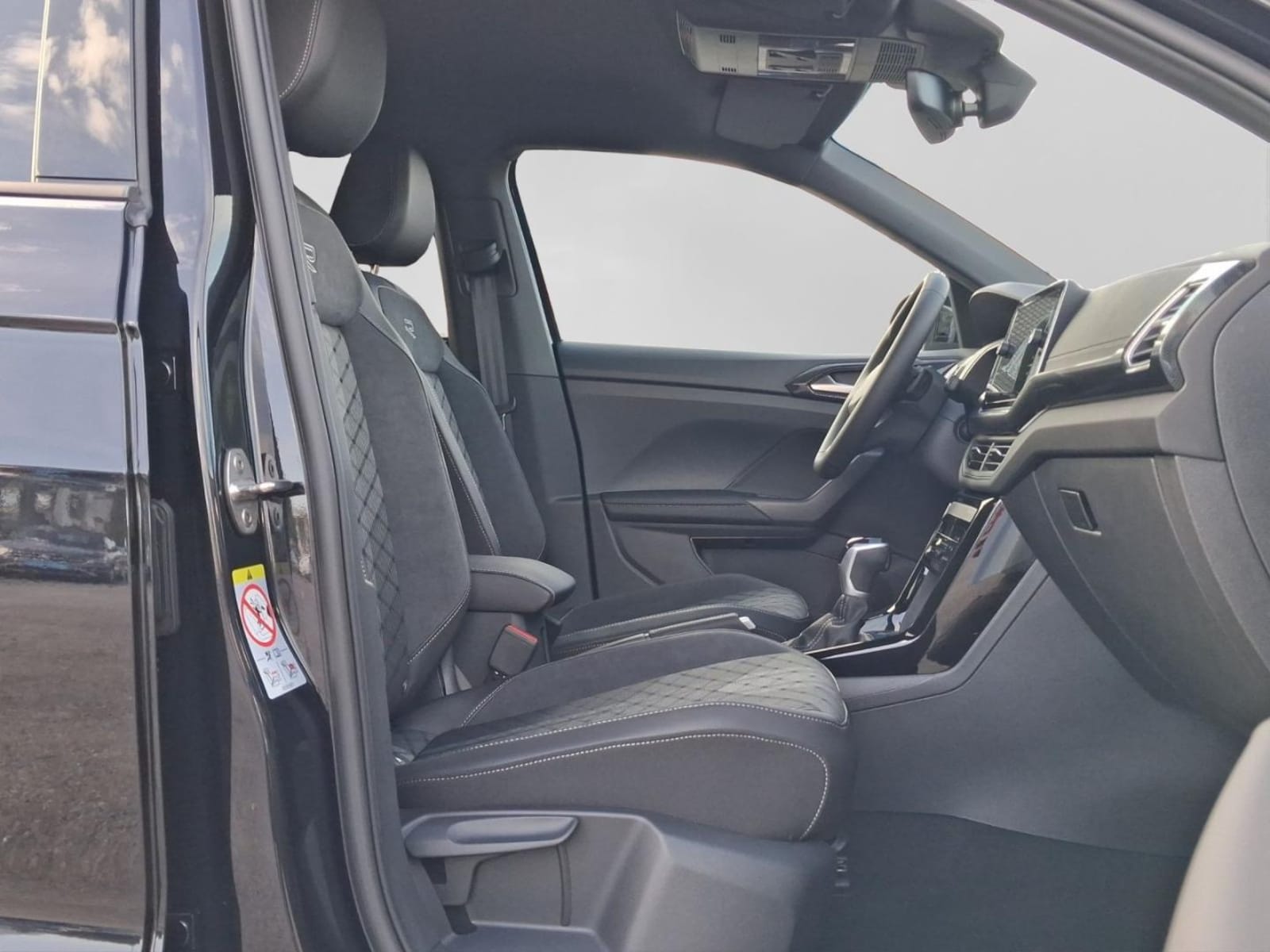 Volkswagen T-Cross – Bild 4