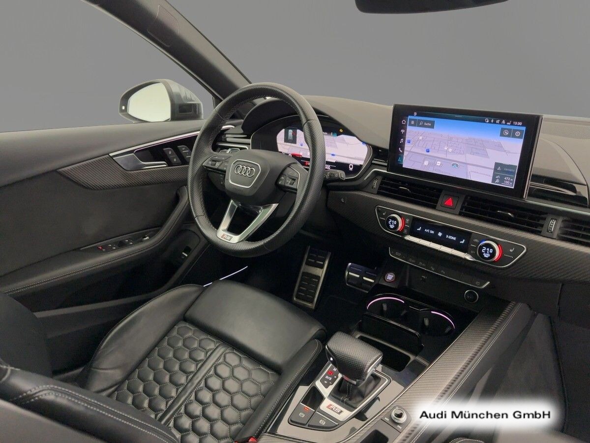 Image about Audi RS 4 Avant TFSI quattro tiptronic