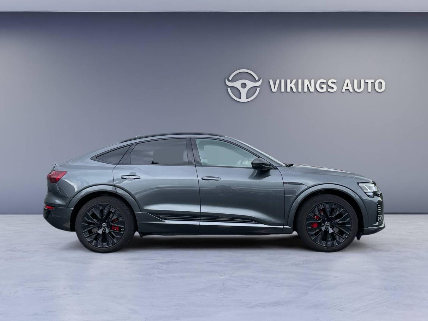 Image about Audi Q8 Sportback e-tron S line 55 e-tron quattro 300,00 kW