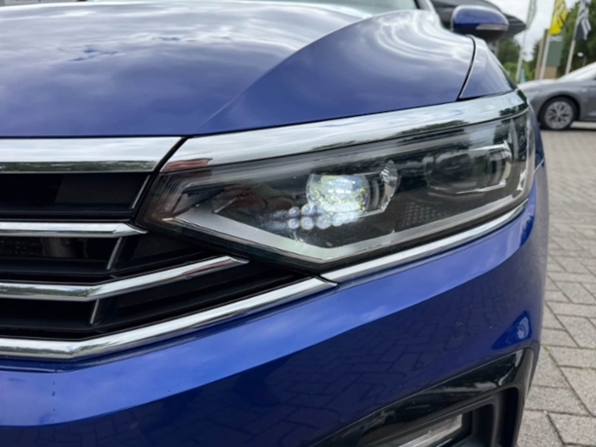 Volkswagen Passat Variant Elegance