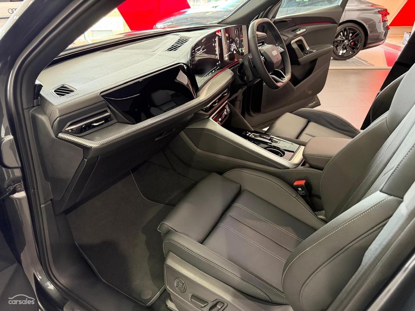 Image about Audi Q5 SUV TDI quattro 150 kW sport
