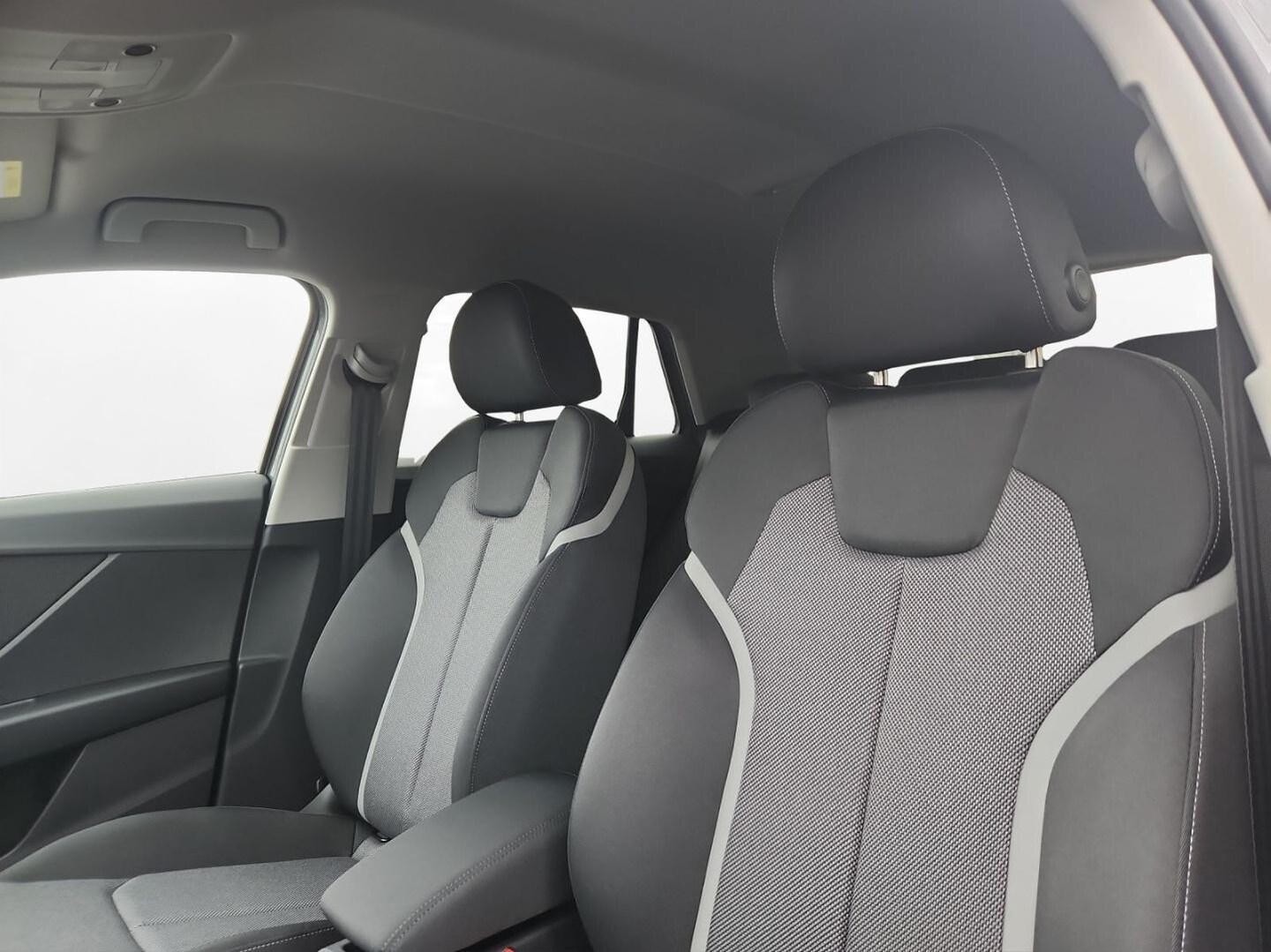 Bild über Audi Q2 S line 35 TFSI S tronic - für weitere Informationen kontaktieren Sie den Audi Partner