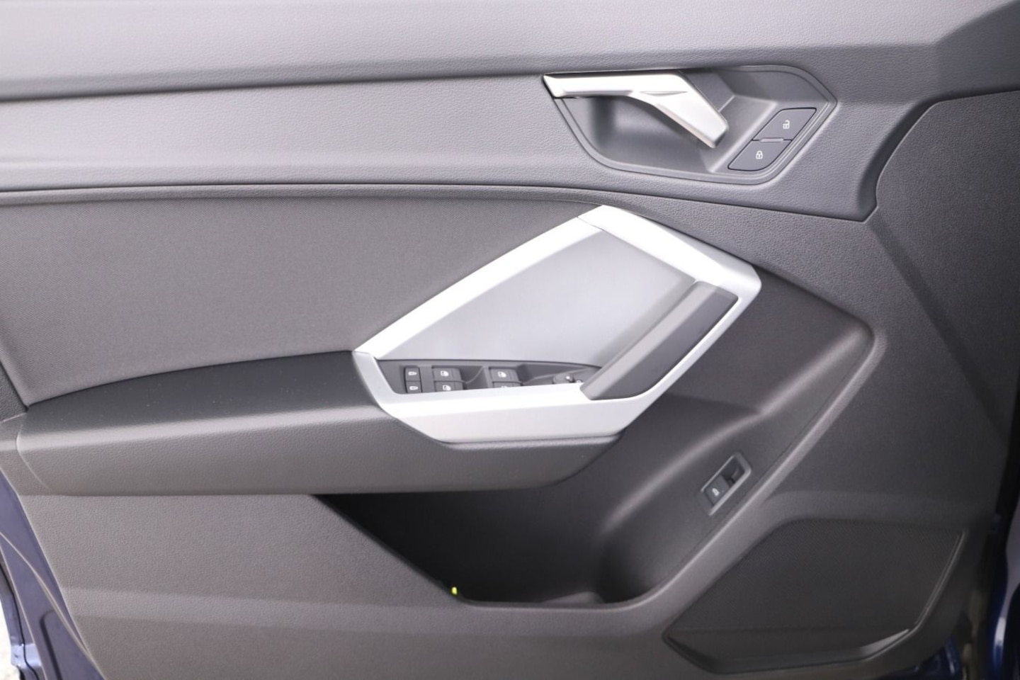 Bild über Audi Q3 TFSI 110 kW S tronic - für weitere Informationen kontaktieren Sie den Audi Partner