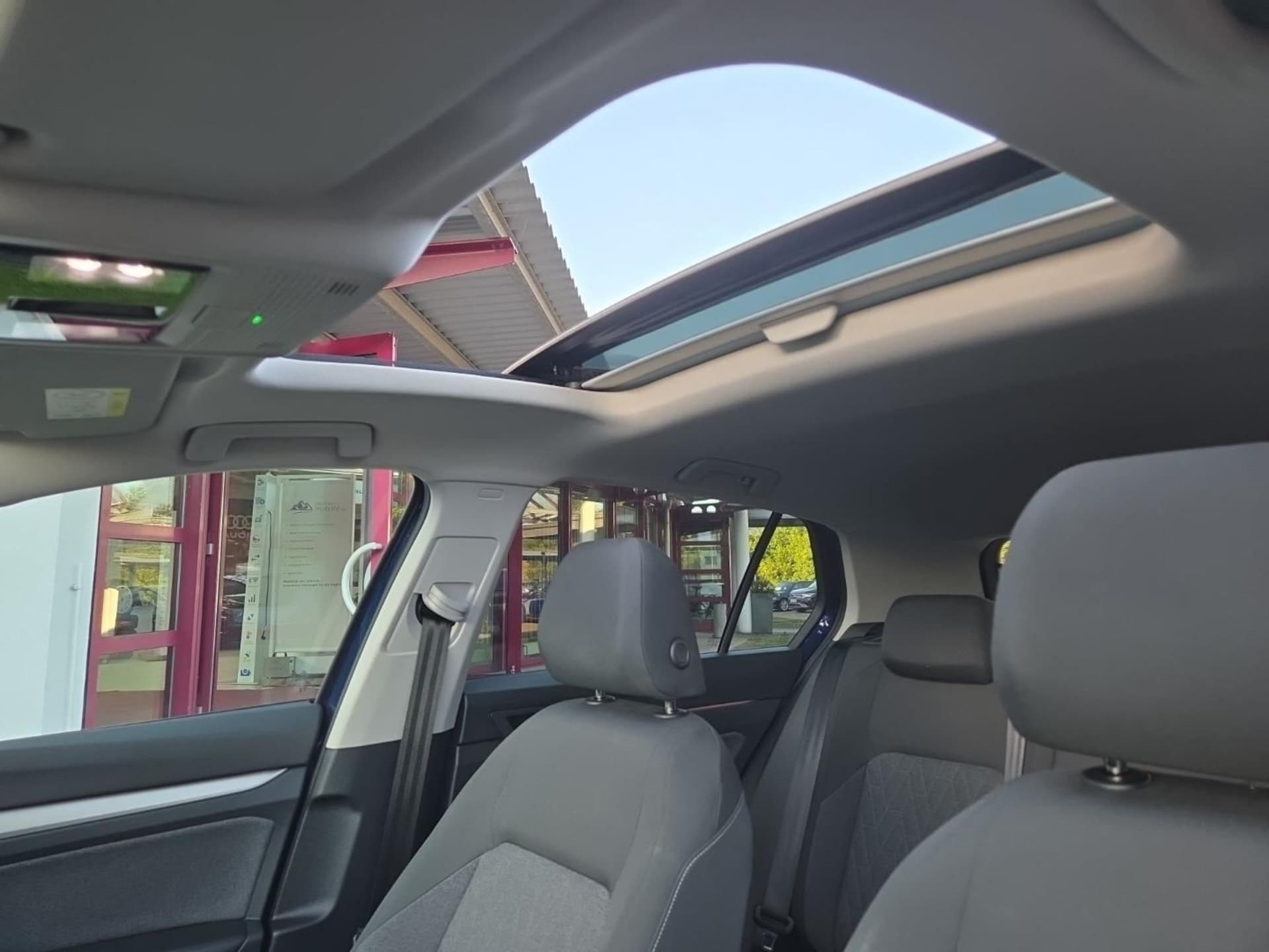 Volkswagen Golf MOVE