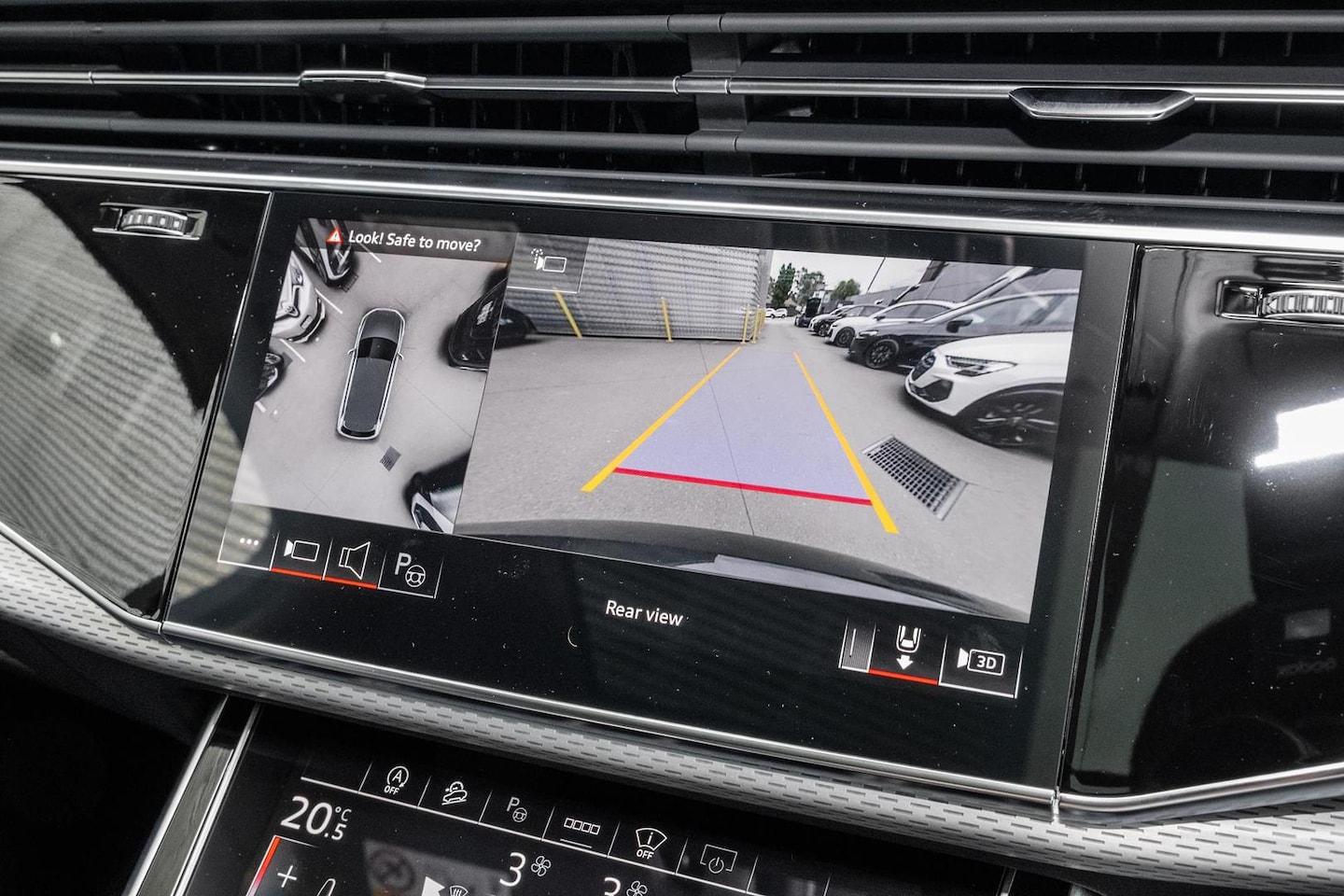 Image about Audi SQ7 SUV TFSI quattro tiptronic