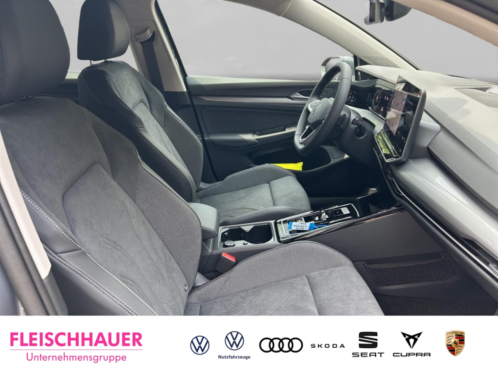Volkswagen Golf Style