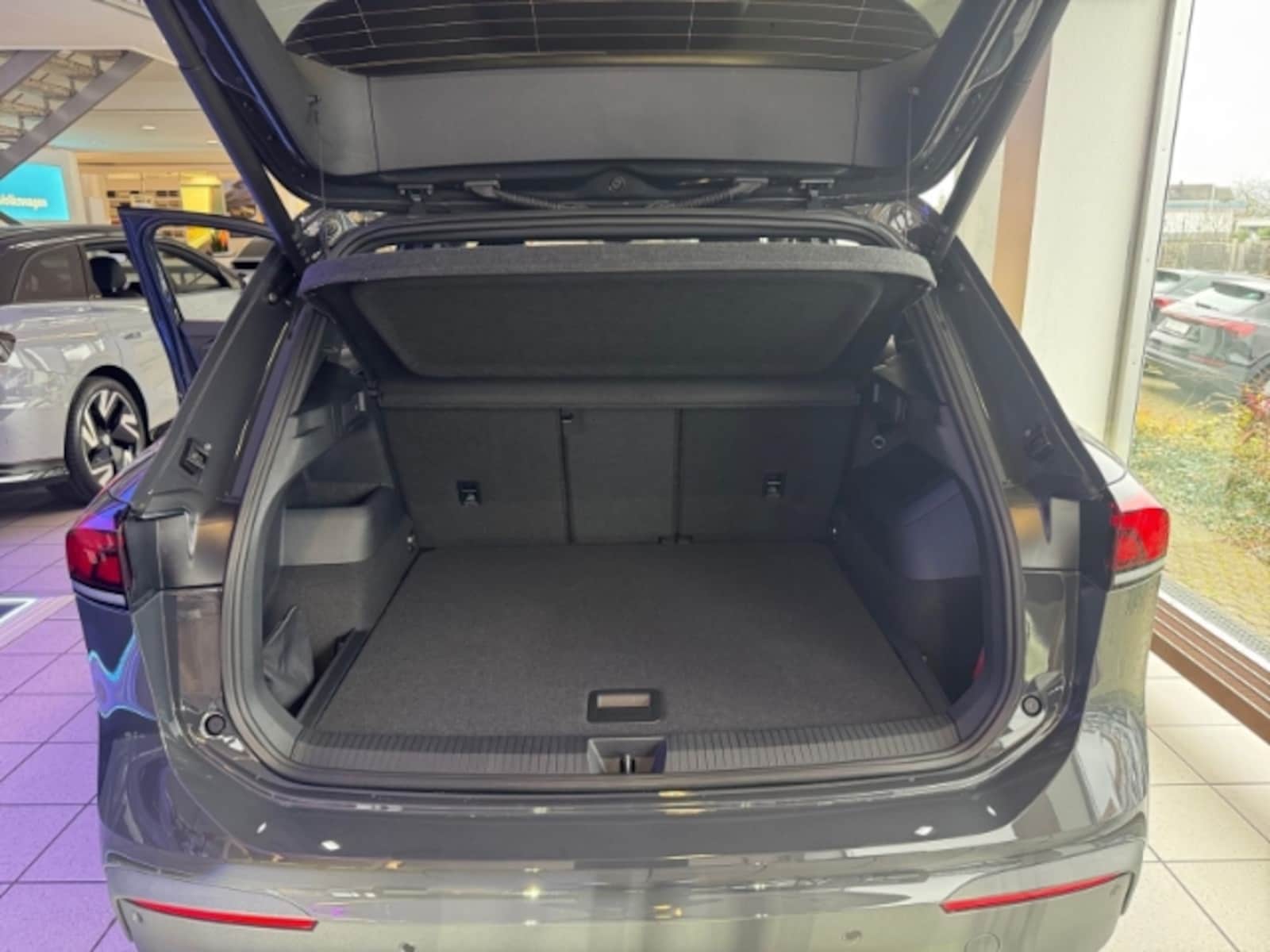 Volkswagen Tiguan – Bild 12
