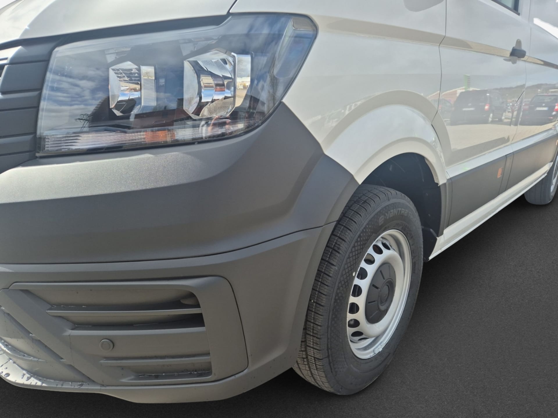 Volkswagen Crafter Kasten mittlerer Radstand