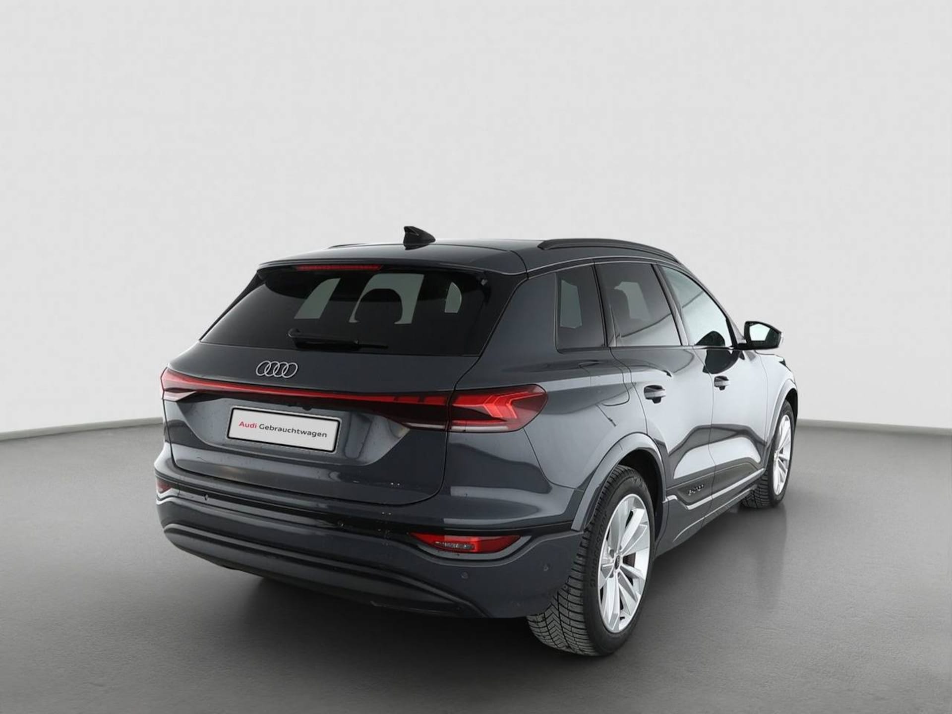 Audi Q6 SUV e-tron