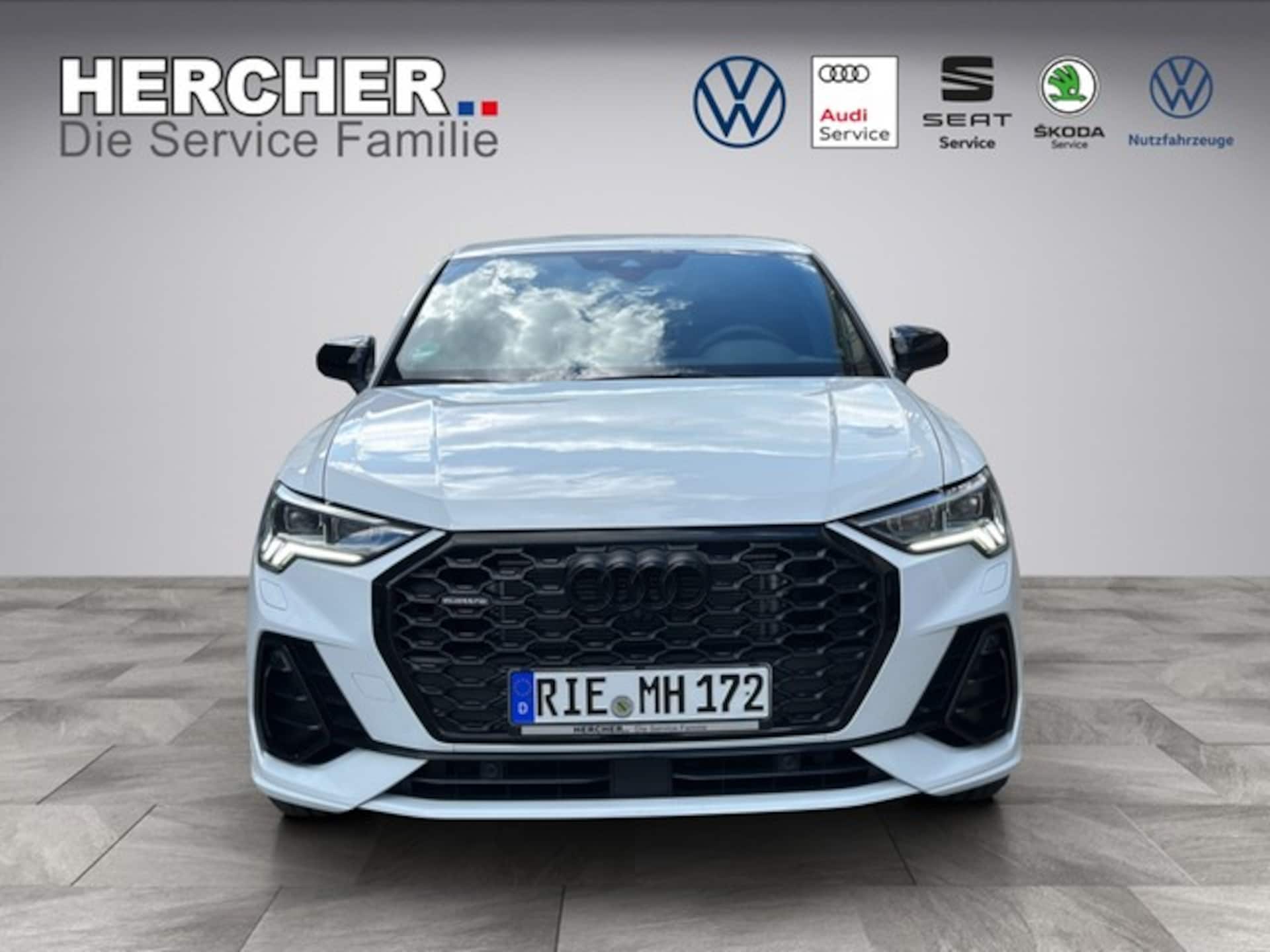 Audi Q3 Sportback S line