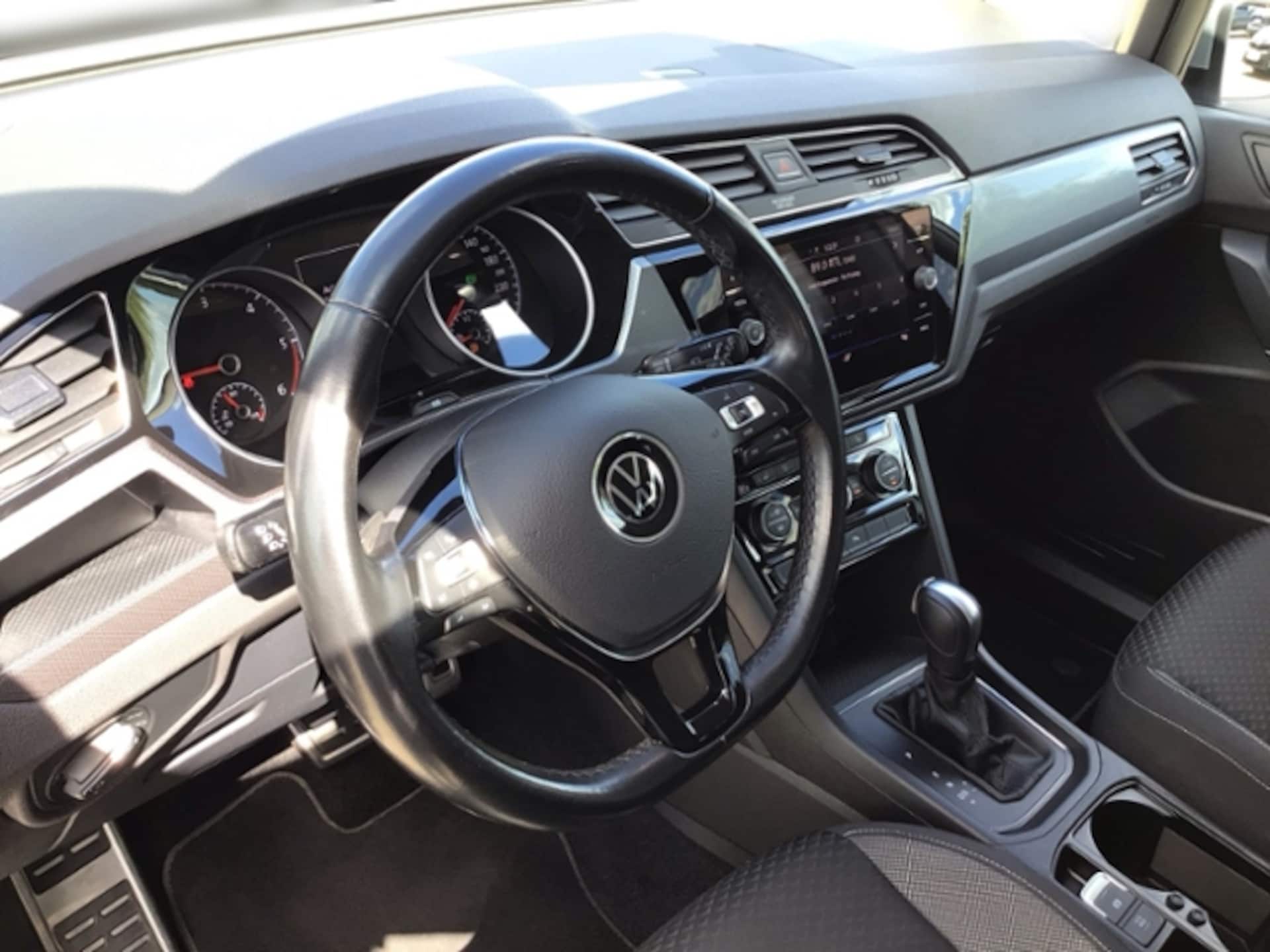 Volkswagen Touran Active