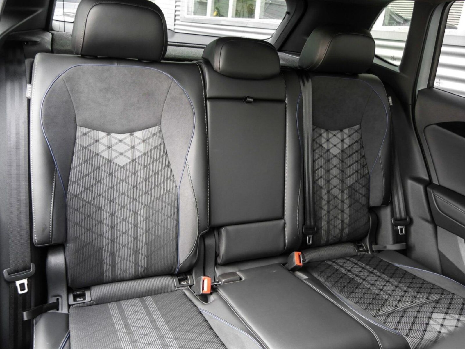 Volkswagen Tiguan – Bild 4