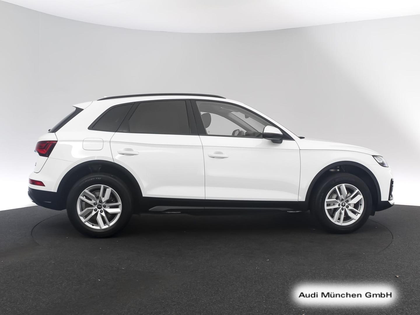 Bild über Audi Q5 TFSI e 50 TFSI e quattro S tronic - für weitere Informationen kontaktieren Sie den Audi Partner