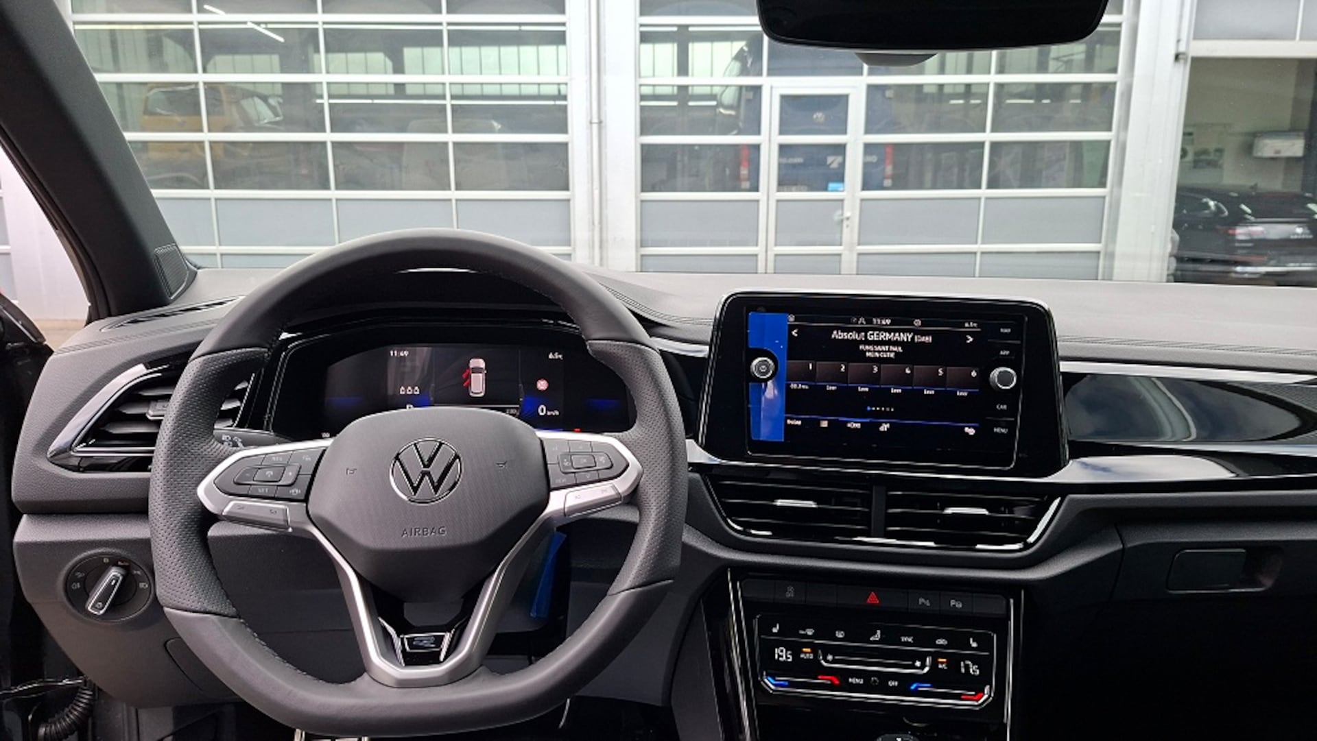 Volkswagen T-Roc R-Line