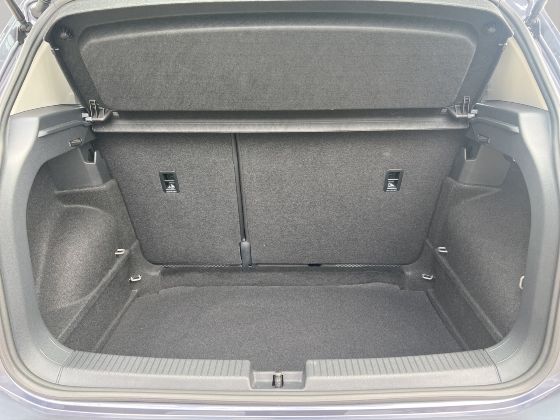 Volkswagen T-Cross Basis-Modell