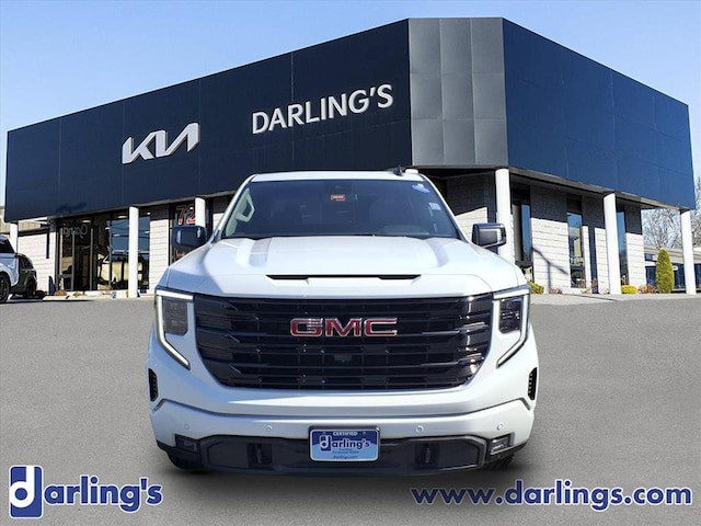 2024 GMC Sierra