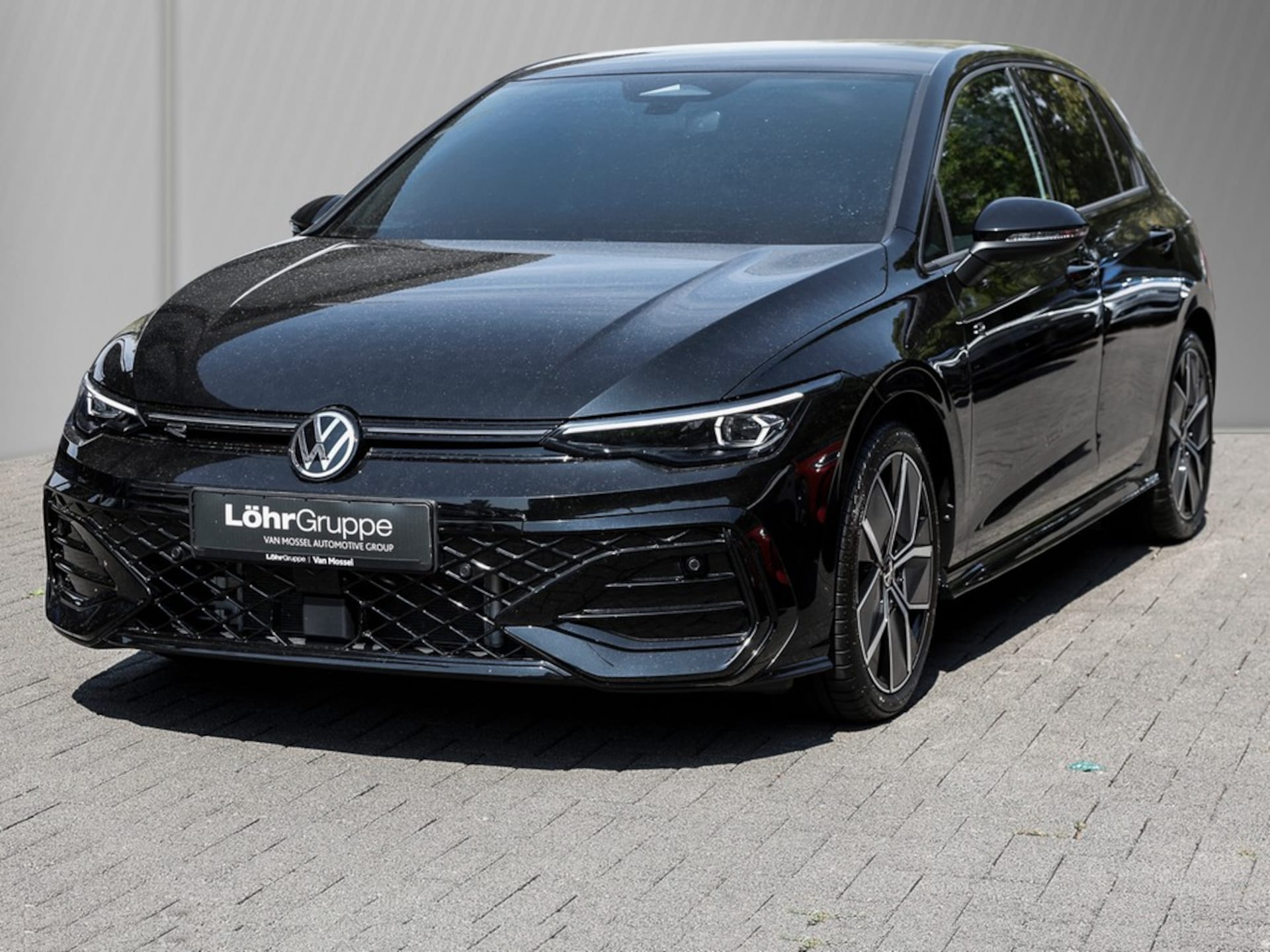 Volkswagen Golf R-Line