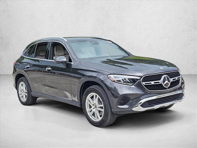 2023 Mercedes-Benz GLC 300