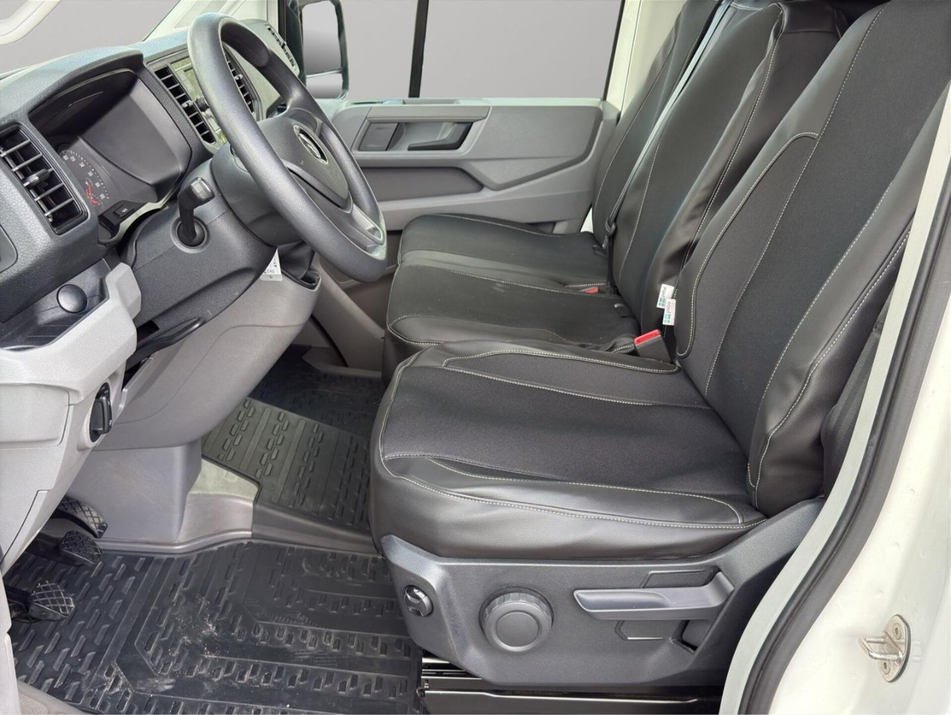 Volkswagen Crafter Kasten langer Radstand