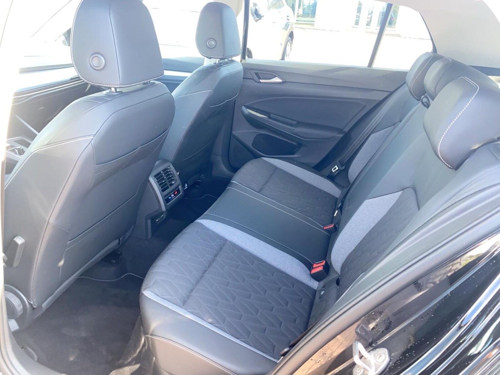 Volkswagen Golf – Bild 12