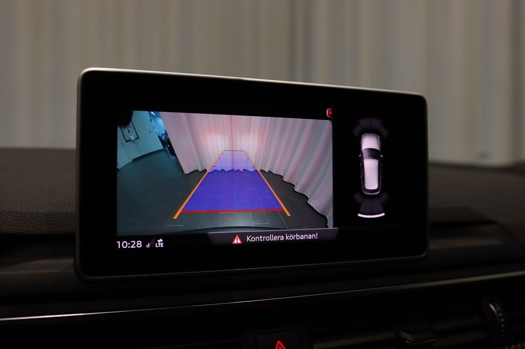 Bild som visar&nbsp;Audi RS 4 Avant&nbsp;RS 4 Avant 2.9 TFSI quattro 450 hk tiptronic - för mer information kontakta din Audi Partner