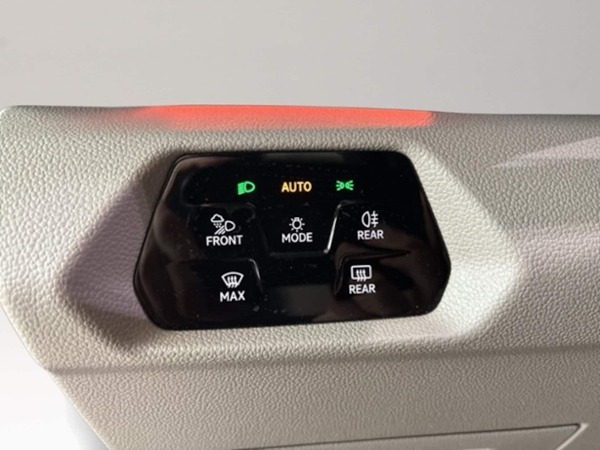 Volkswagen Multivan Style