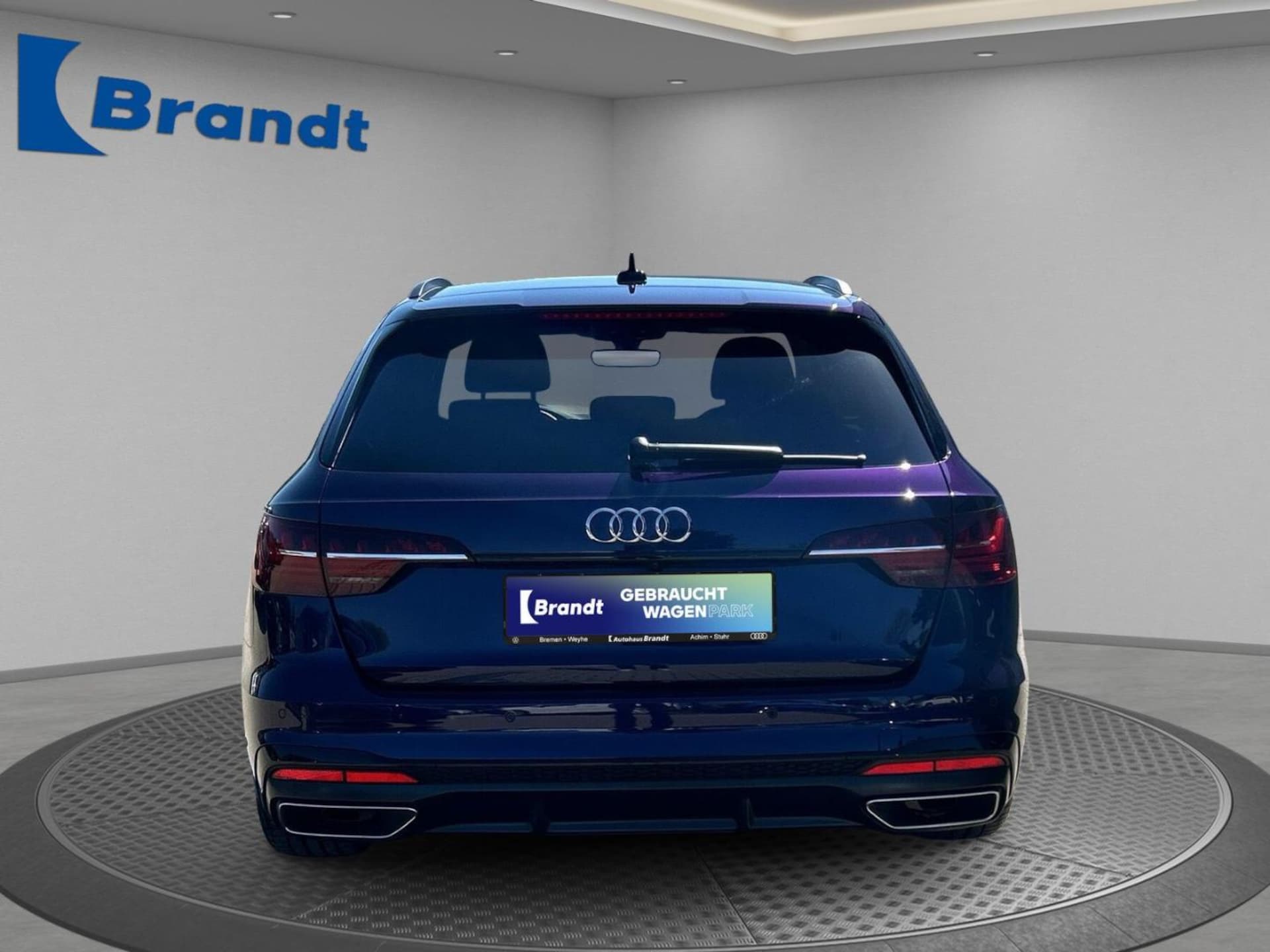 Audi A4 Avant S line