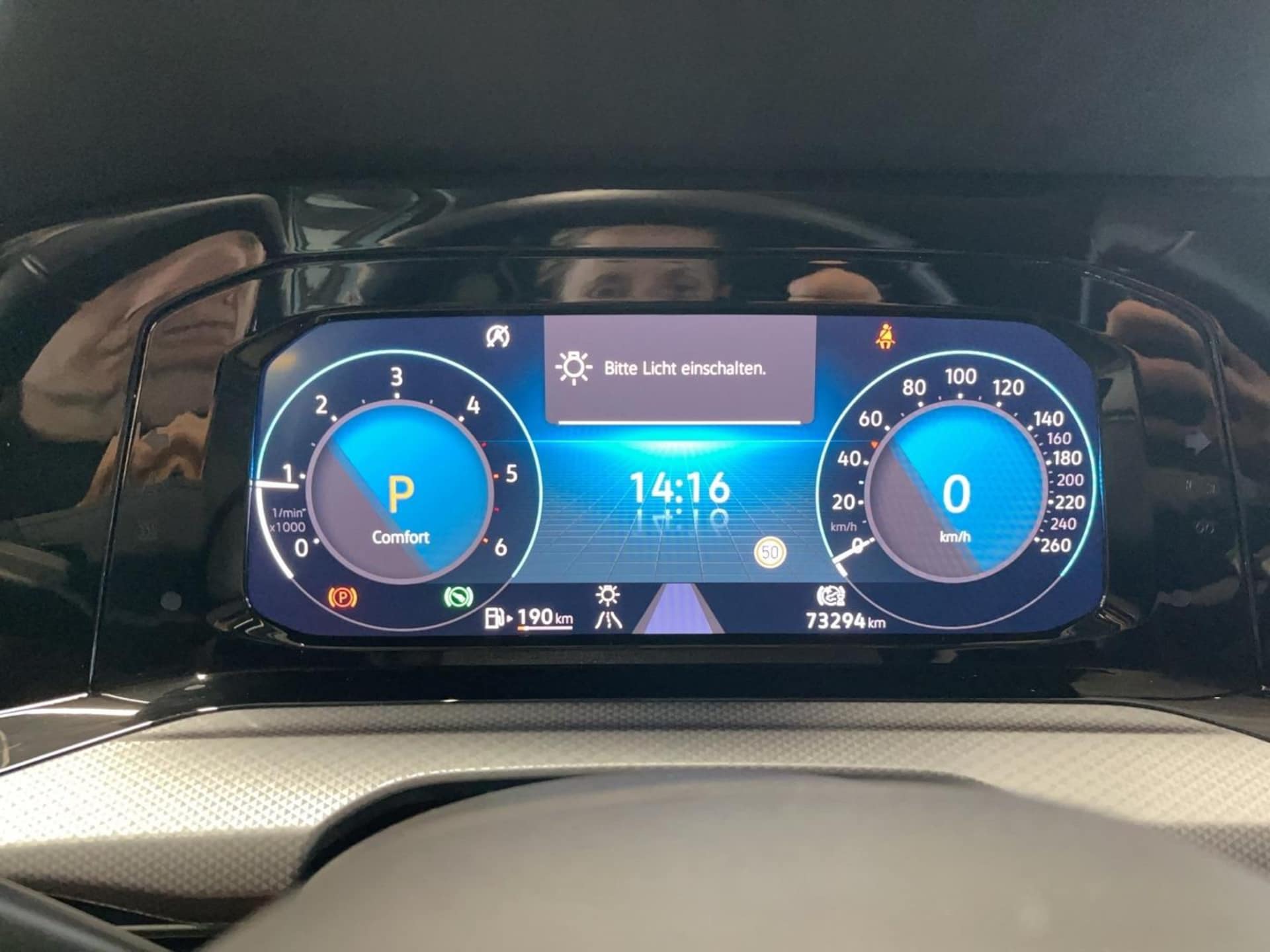 Volkswagen Golf Active