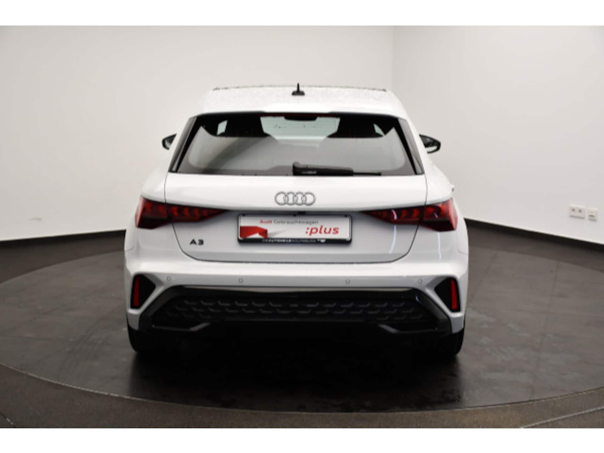 Audi A3 Sportback S line