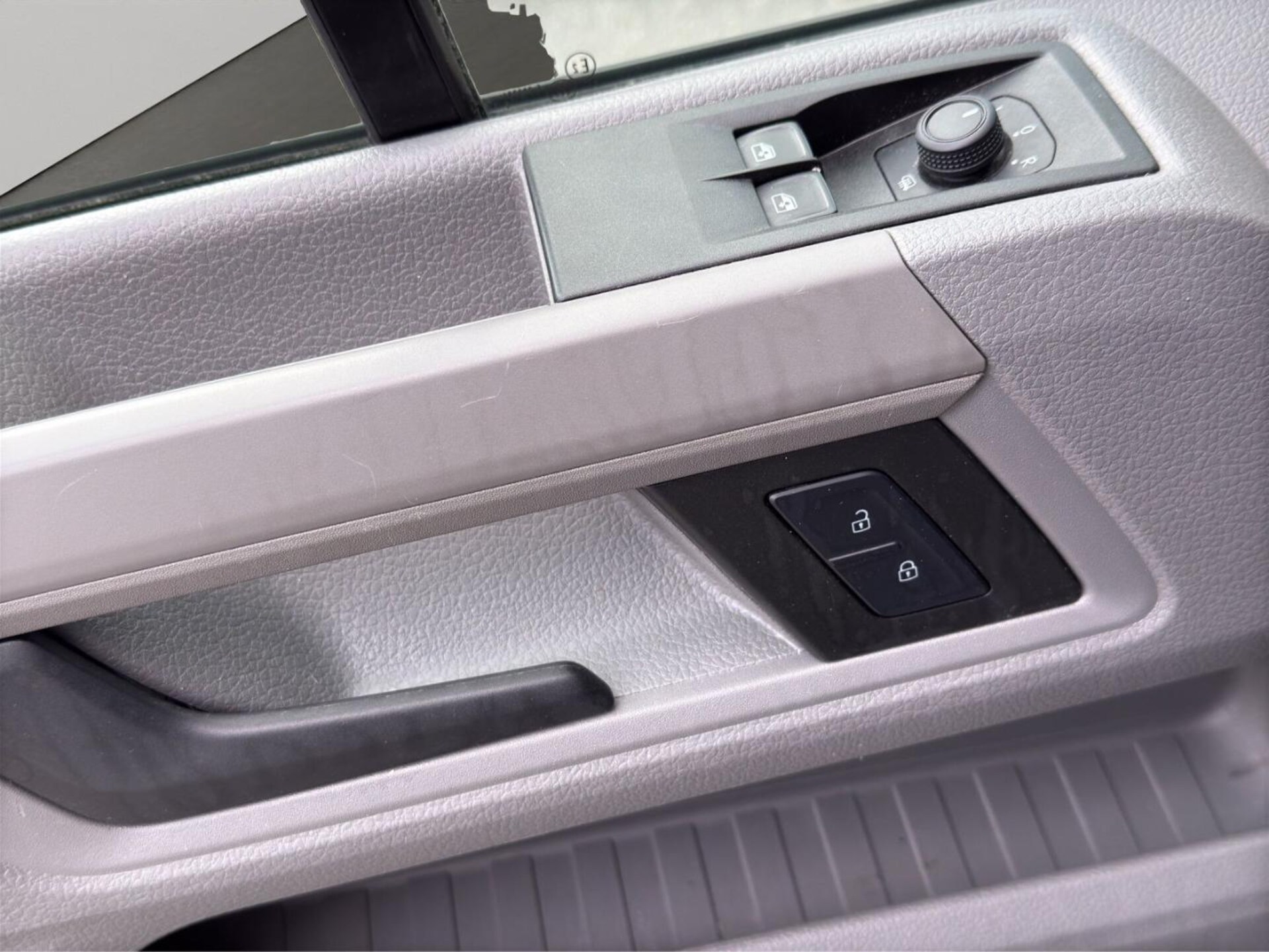 Volkswagen Crafter Kasten langer Radstand