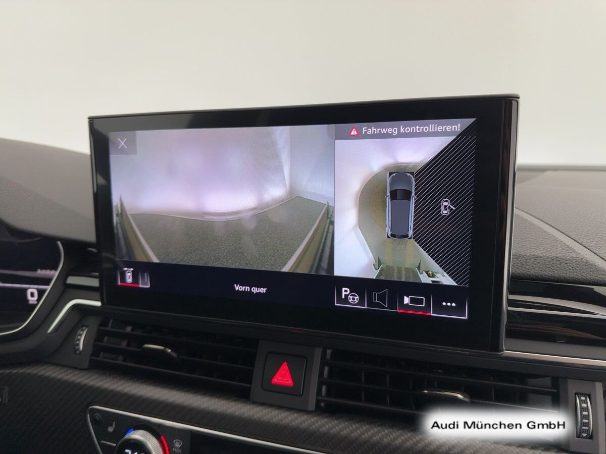 Image about Audi RS 4 Avant TFSI quattro tiptronic