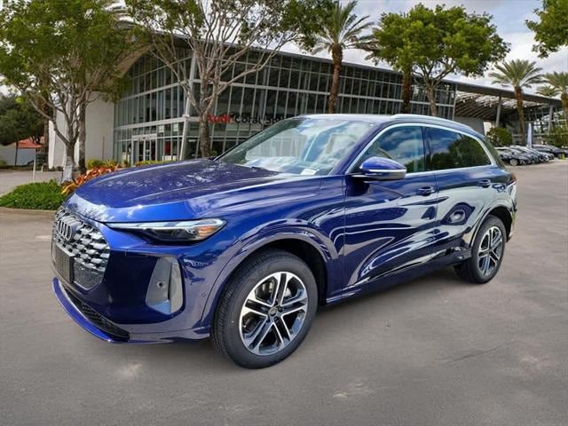 2025 Audi New Q5 Premium's photo